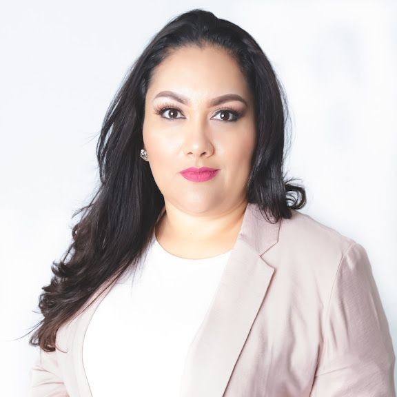 Lizeth Taylor James Nuñez
